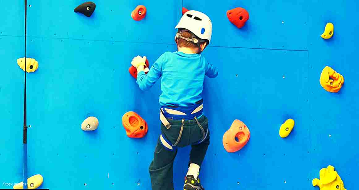 Dosti-Eden-Amenities-Climbing-Walls-for-Kids-Brahmand-Thane-West